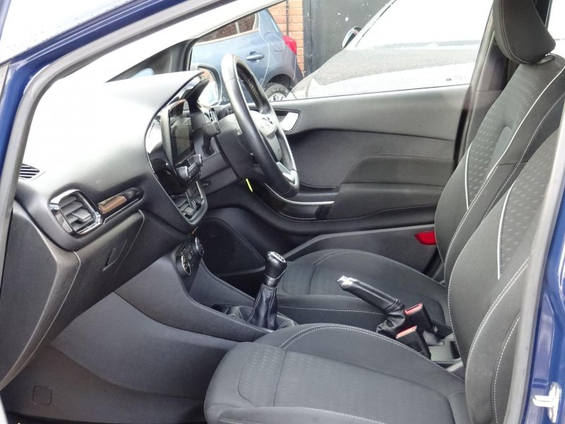 FORD FIESTA
