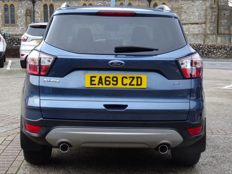 FORD KUGA