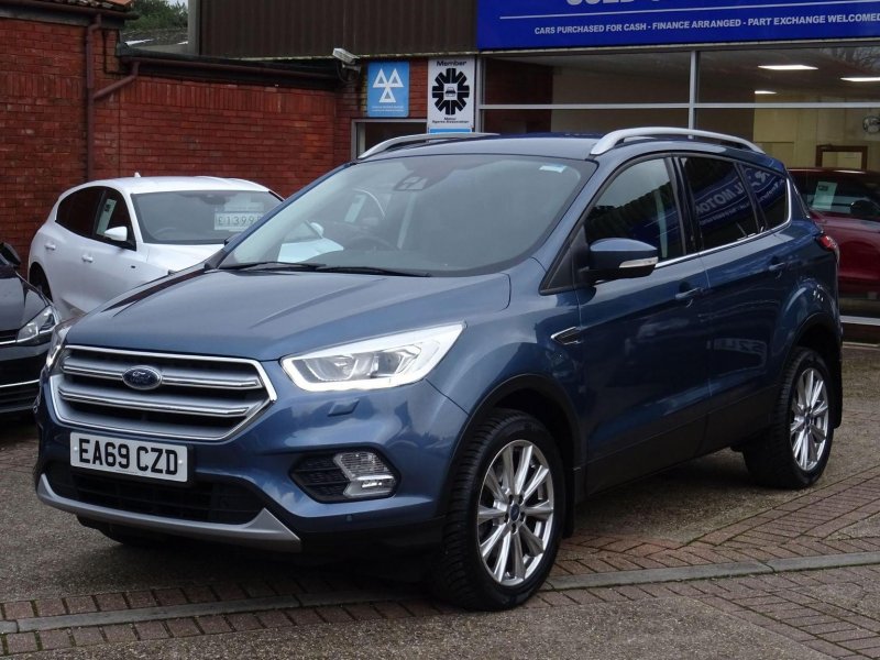 FORD KUGA