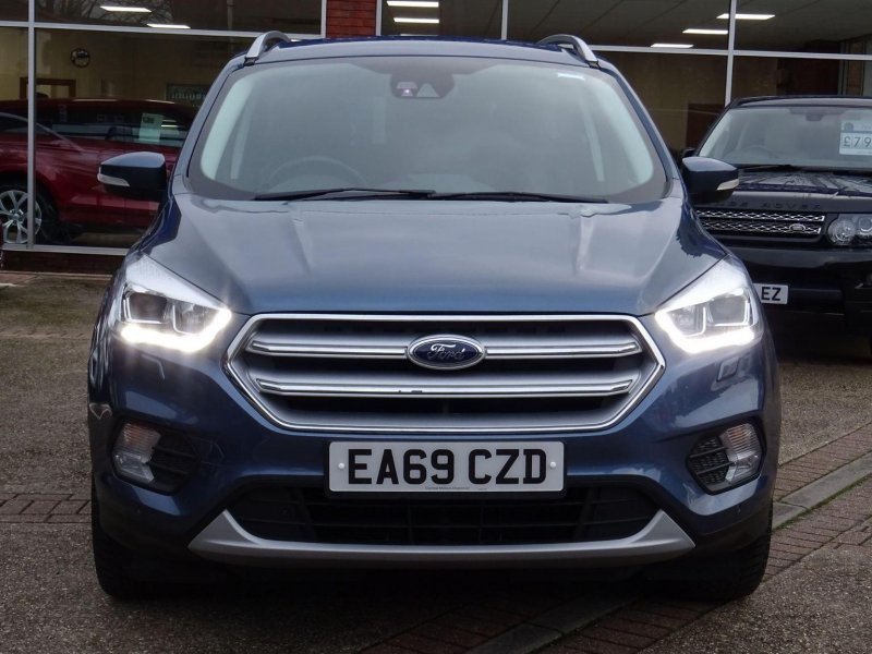 FORD KUGA