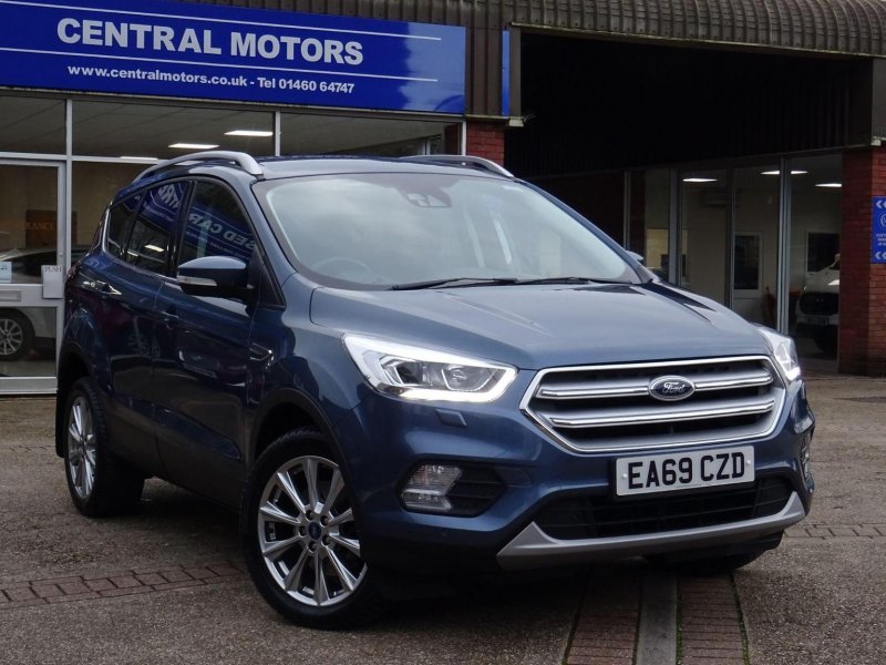 FORD KUGA