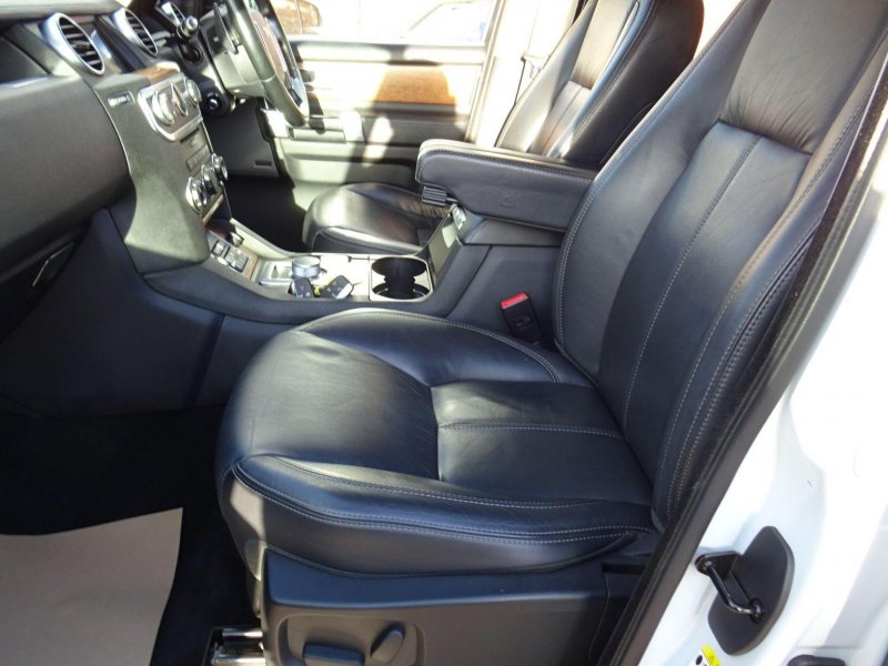 LAND ROVER DISCOVERY 4