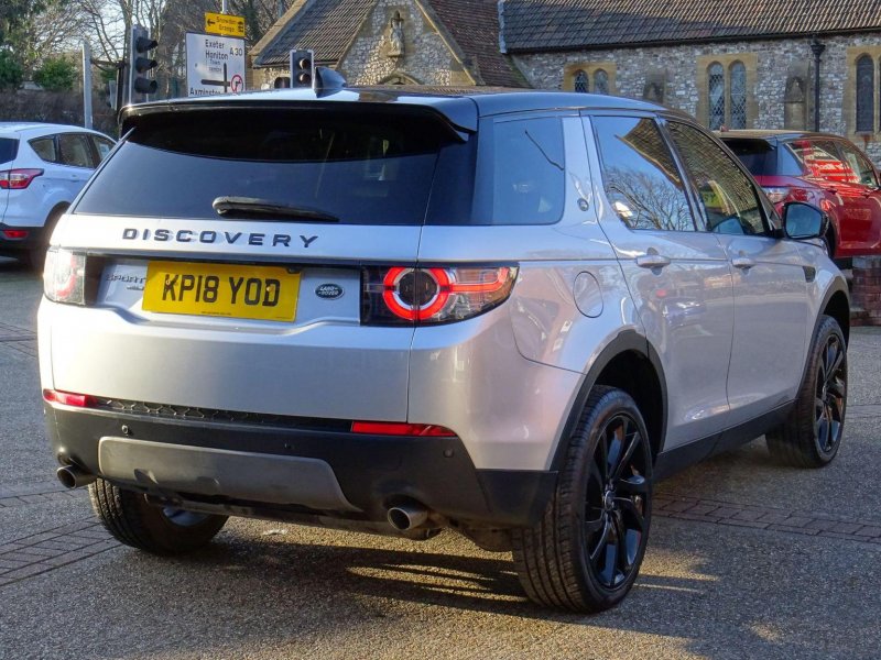 LAND ROVER DISCOVERY SPORT