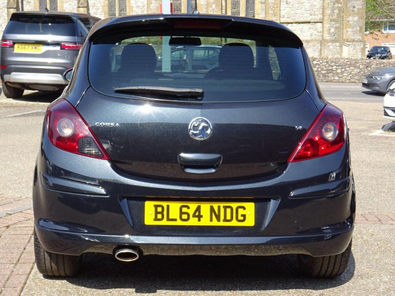 VAUXHALL CORSA