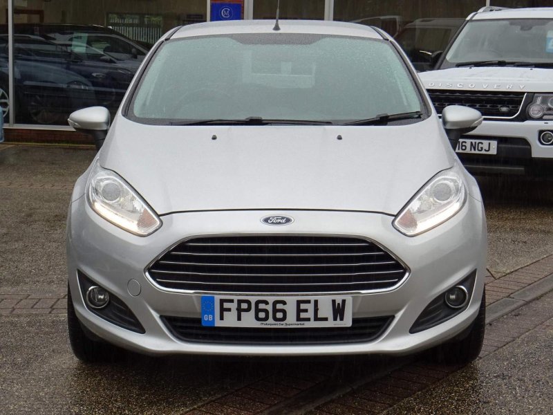 FORD FIESTA